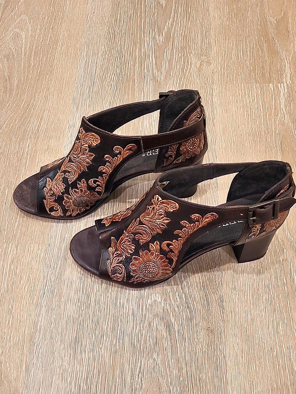 ROPER Mika Tooled Leather Heel Sandal Brown US 9.5